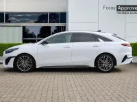 Used Kia ProCeed 2024 White Estate