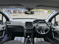 used Peugeot 2008 1.2 PureTech Signature 5dr [Start Stop]