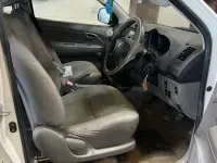 Used Toyota HiLux 2011 White Pickup