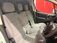 Used Peugeot Partner 2016 White MPV