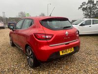Used Renault Clio IV Dynamique 90 HP (66 kW) 2016 Red Hatchback