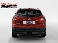 Used Nissan Qashqai N-Connecta 2019 Red SUV