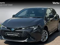 Used Toyota Corolla 178 HP (130 kW) 2025 Decuma grey (metallic paint) Hatchback