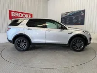 Used Land Rover Discovery Sport HSE 180 HP (132 kW) 2018 Silver SUV