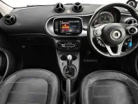 Used Smart ForFour Premium 71 HP (52 kW) 2017 Silver Hatchback