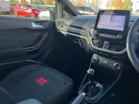 Usado Ford Fiesta ST-Line 100 CV (73 kW) 2023 Negro Utilitario