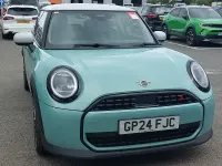 Used Mini Cooper Classic 204 HP (150 kW) 2024 Green Hatchback