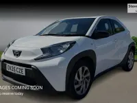 Used Toyota Aygo X PURE 72 HP (52 kW) 2025 White SUV
