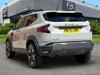 Used Dacia Duster Extreme 130 HP (95 kW) 2025 Cream Hatchback