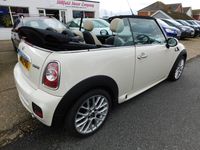 Used Mini Cooper Cabriolet 122 HP (89 kW) 2013 White Cabriolet