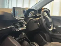 Used Peugeot e-2008 Allure Premium 100 kW (136 HP) 2022 SUV