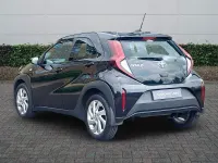 Used Toyota Aygo X PURE 72 HP (52 kW) 2024 Black SUV