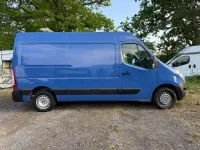 Begagnad Renault Master 2011 Blå Van
