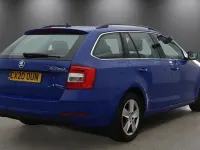 Used Skoda Octavia SE Technology 115 HP (84 kW) 2020 Blue Estate