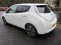 Used Nissan Leaf Tekna 80 kW (109 HP) 2017 White Hatchback