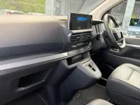 New Peugeot e-Traveller Allure 98 kW (134 HP) 2025 Green MPV