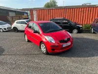 Used Toyota Yaris T3 2006 Red Hatchback