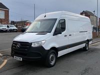 Used Mercedes Sprinter Progressive 150 HP (110 kW) 2019 Silver Van