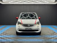 Used Smart ForFour Prime 2015 White Hatchback