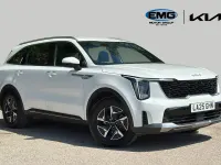 Used Kia Sorento 261 HP (191 kW) 2025 White SUV
