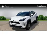 Used Toyota Yaris Cross Design 113 HP (83 kW) 2025 White SUV