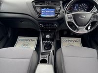 Used Hyundai i20 Premium 84 HP (61 kW) 2018 Hatchback