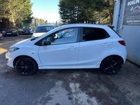 Used Mazda 2 Edition 2014 White Hatchback