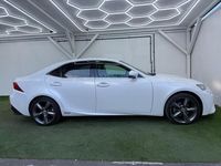 Used Lexus IS300h 223 HP (164 kW) 2013 White Sedan