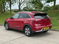 Used Kia Niro 139 HP (102 kW) 2018 Red SUV