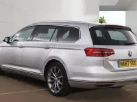 Used VW Passat Advance 218 HP (160 kW) 2017 Silver Estate