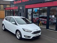 Used Ford Focus Zetec 100 HP (73 kW) 2017 White Hatchback