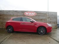 Used Alfa Romeo Giulietta Quadrifoglio Verde 150 HP (110 kW) 2014 Red Hatchback