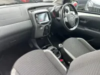 Used Toyota Aygo X-play 71 HP (52 kW) 2020 White Hatchback