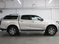 Begagnad Isuzu D-Max 163 HK (119 kW) 2025 Silver Pickup