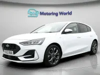 Used Ford Focus ST-Line 125 HP (91 kW) 2023 White Hatchback