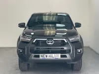 New Toyota HiLux 204 HP (150 kW) 2025 Black Pickup