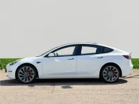 Używany Tesla Model 3 Performance 330 kW (449 KM) 2023 Sedan/Limuzyna