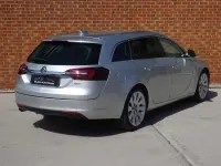 Used Vauxhall Insignia Elite 170 HP (125 kW) 2017 Silver Estate