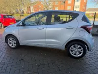 Gebraucht Hyundai i10 SE 66 PS (48 kW) 2019 Silber Kleinwagen
