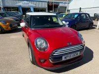 Used Mini Cooper D Hatch 116 HP (85 kW) 2015 Red Hatchback