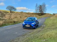 Used Toyota Yaris 2017 Blue Hatchback
