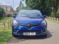 Used Renault Clio IV Iconic 2018 Blue Hatchback