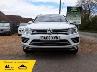 Used VW Touareg R-line Plus 2016 White SUV