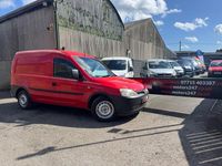 Second-hand Vauxhall Combo 75 CP (55 kW) 2010 Roșu Monovolum