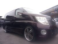 Używany Nissan Elgrand 2008 Purpurowy Minivan