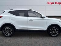 Używany MG ZS Exclusive 106 KM (77 kW) 2023 Biały SUV