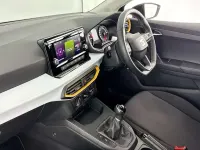 Usado Seat Ibiza SE 79 HP (58 kW) 2022 Preto Citadino
