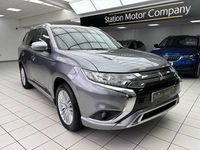 Used Mitsubishi Outlander 209 HP (153 kW) 2018 Grey SUV