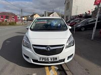 Używany Vauxhall Meriva 2016 Biały Minivan