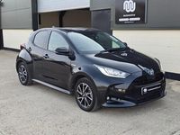 Used Toyota Yaris Hybrid Design 116 HP (85 kW) 2021 Black Hatchback